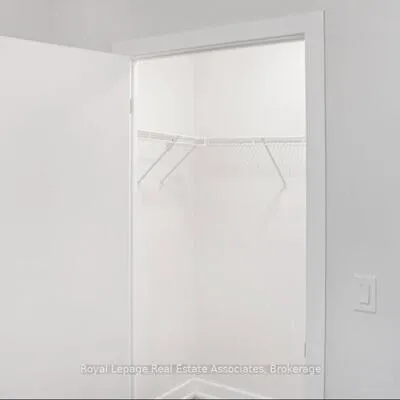 4130,&nbsp;Parkside Village, City Centre, Mississauga