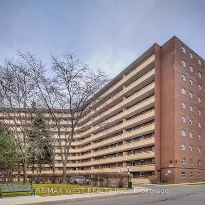 3533,&nbsp;Derry, Malton, Mississauga