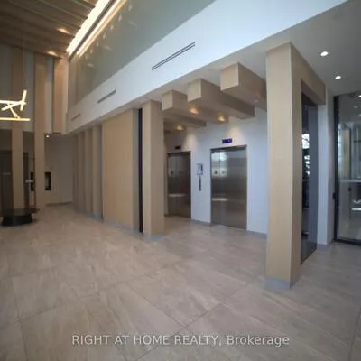 86,&nbsp;Dundas, Cooksville, Mississauga