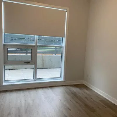 430,&nbsp;Square One, City Centre, Mississauga