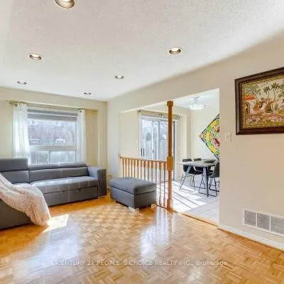 2550,&nbsp;Thomas, Central Erin Mills, Mississauga