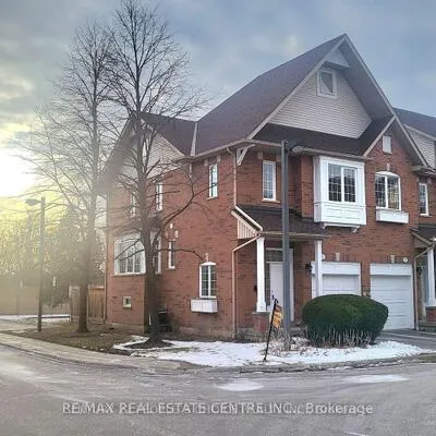 1591,&nbsp;South Parade, East Credit, Mississauga