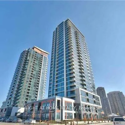 75,&nbsp;Eglinton, Hurontario, Mississauga