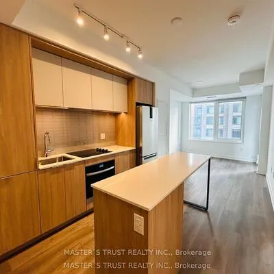 395,&nbsp;Square One, City Centre, Mississauga