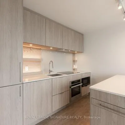28,&nbsp;Ann, Port Credit, Mississauga