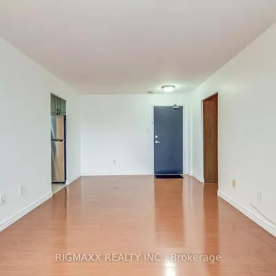 1660,&nbsp;Bloor, Applewood, Mississauga