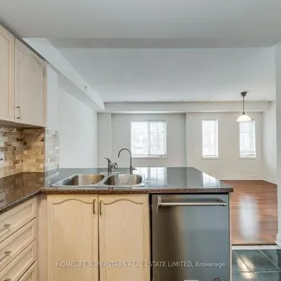 605,&nbsp;Shoreline, Cooksville, Mississauga