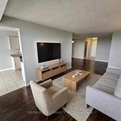35,&nbsp;Kingsbridge Garden, Hurontario, Mississauga