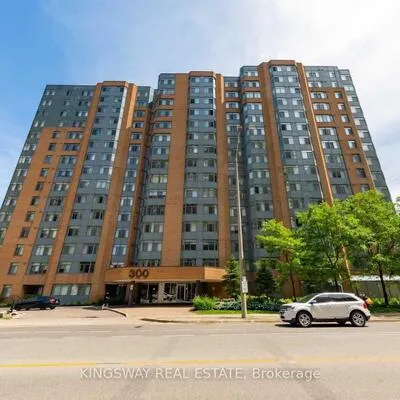 300,&nbsp;Webb, City Centre, Mississauga