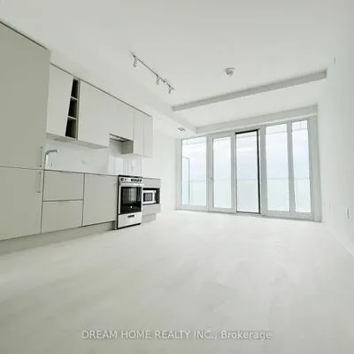 3900,&nbsp;Confederation, City Centre, Mississauga