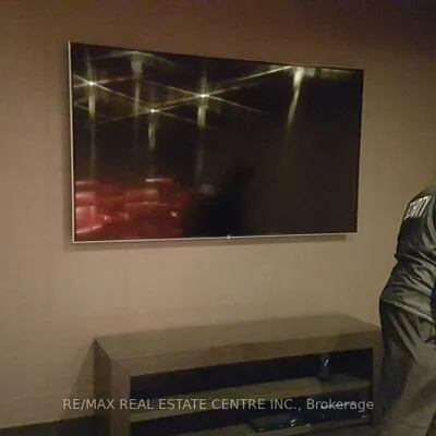 510,&nbsp;Curran, City Centre, Mississauga