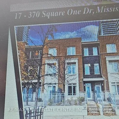 370,&nbsp;Square One, City Centre, Mississauga
