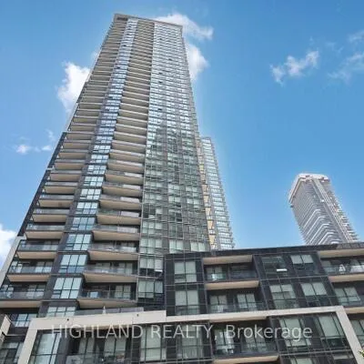 510,&nbsp;Curran, City Centre, Mississauga