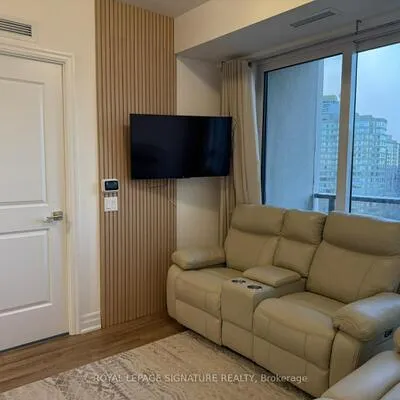 36,&nbsp;Elm, City Centre, Mississauga