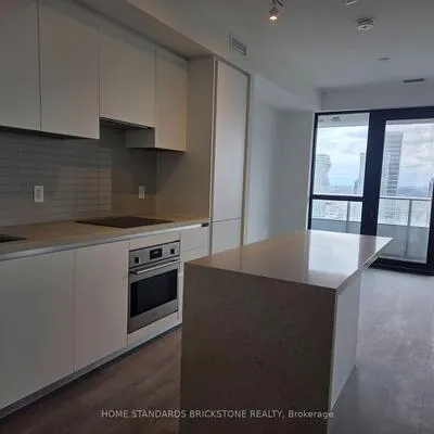 4015,&nbsp;The  Exchange, City Centre, Mississauga