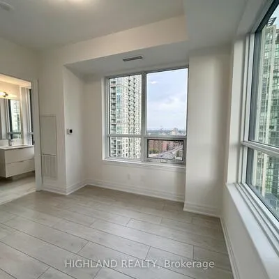 30,&nbsp;Elm, Fairview, Mississauga