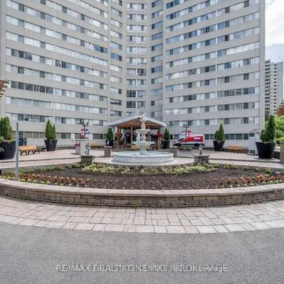 3695,&nbsp;Kaneff, City Centre, Mississauga