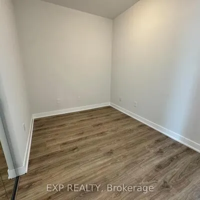 430,&nbsp;Square One, City Centre, Mississauga