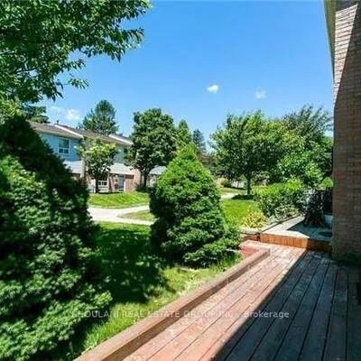 1055,&nbsp;Shawnmarr, Port Credit, Mississauga