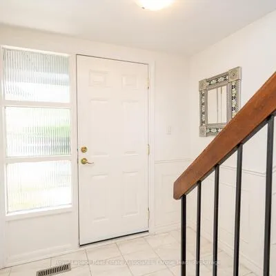 20,&nbsp;Mineola, Mineola, Mississauga