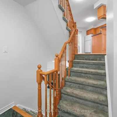 5031,&nbsp;East Mill, East Credit, Mississauga
