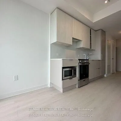 3900,&nbsp;Confederation, City Centre, Mississauga