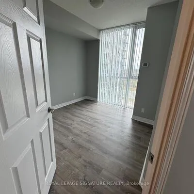 339,&nbsp;Rathburn, City Centre, Mississauga