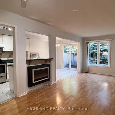 1591,&nbsp;South Parade, East Credit, Mississauga