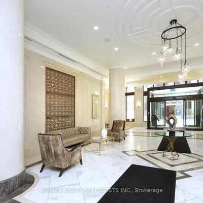 36,&nbsp;Elm, Fairview, Mississauga