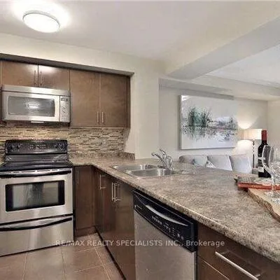 3250,&nbsp;Bentley, Churchill Meadows, Mississauga