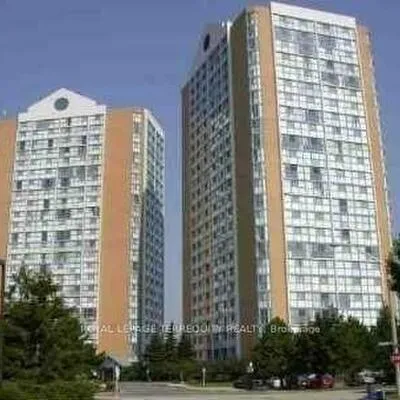35,&nbsp;Trailwood, Hurontario, Mississauga