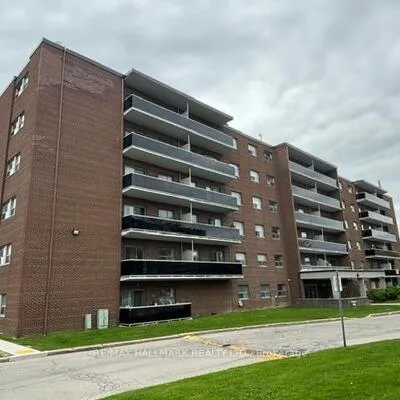 515,&nbsp;North Service, Cooksville, Mississauga