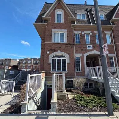 601,&nbsp;Shoreline, Cooksville, Mississauga
