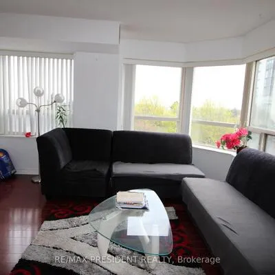 335,&nbsp;Webb, City Centre, Mississauga