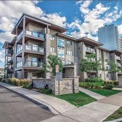 570,&nbsp;Lolita, Mississauga Valleys, Mississauga