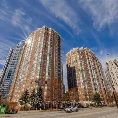 335,&nbsp;Webb, City Centre, Mississauga