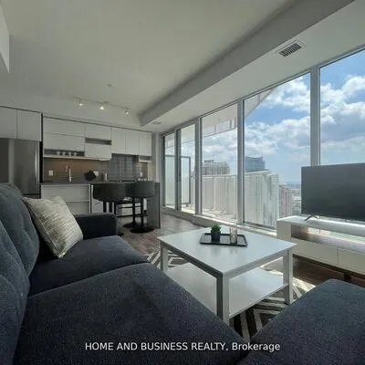 4065,&nbsp;Confederation, City Centre, Mississauga