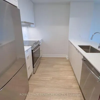 430,&nbsp;Square One, City Centre, Mississauga
