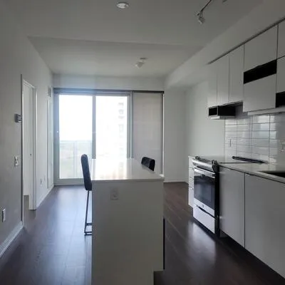 4065,&nbsp;Confederation, City Centre, Mississauga