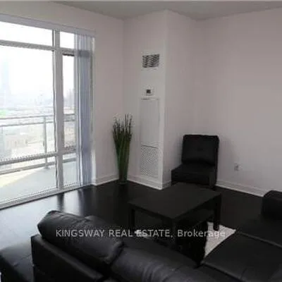 360,&nbsp;Square One, City Centre, Mississauga