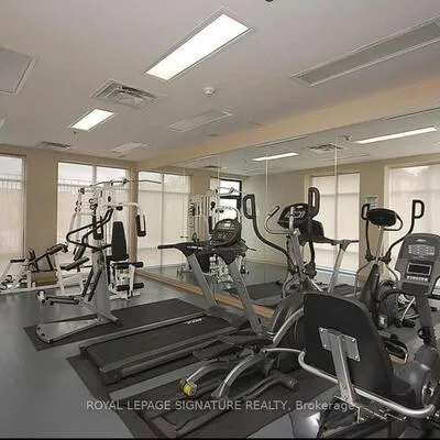220,&nbsp;Forum, Hurontario, Mississauga
