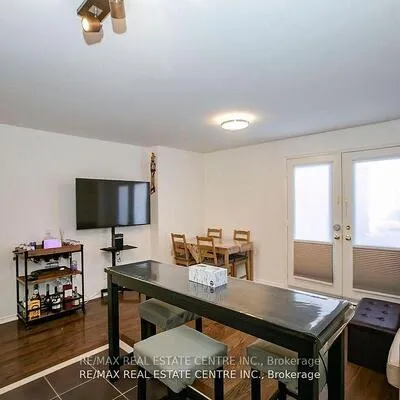 3985,&nbsp;Eglinton, Churchill Meadows, Mississauga