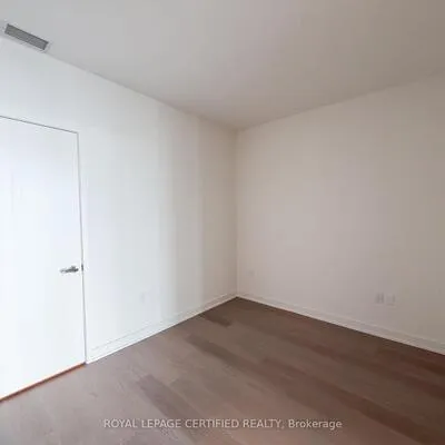 448,&nbsp;Burnhamthorpe Rd W, City Centre, Mississauga