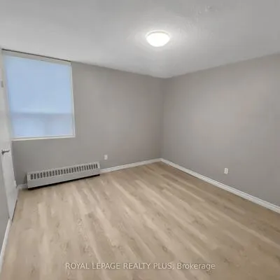 3065,&nbsp;Queen Frederica, Applewood, Mississauga