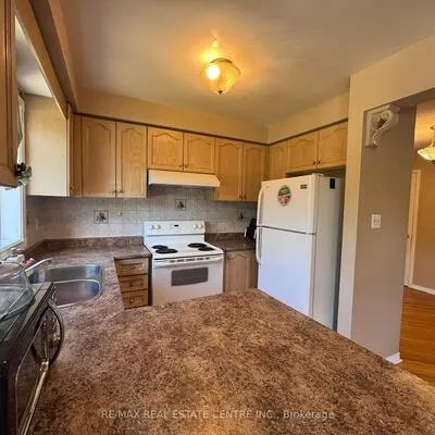 1591,&nbsp;South Parade, East Credit, Mississauga