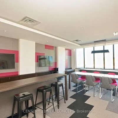 510,&nbsp;Curran, City Centre, Mississauga