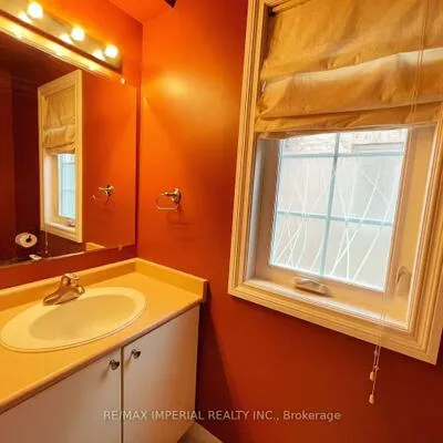 2955,&nbsp;Thomas, Central Erin Mills, Mississauga