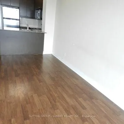 60,&nbsp;Absolute, City Centre, Mississauga