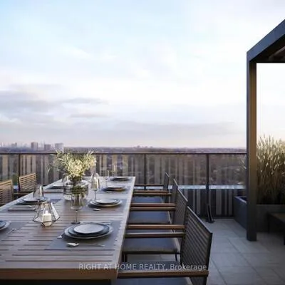 1,&nbsp;Fairview, Mississauga Valleys, Mississauga