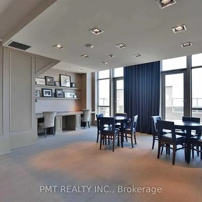388,&nbsp;Prince Of Wales, City Centre, Mississauga